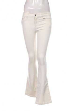 Damskie jeansy Vero Moda, Rozmiar S, Kolor ecru, Cena 77,75 zł