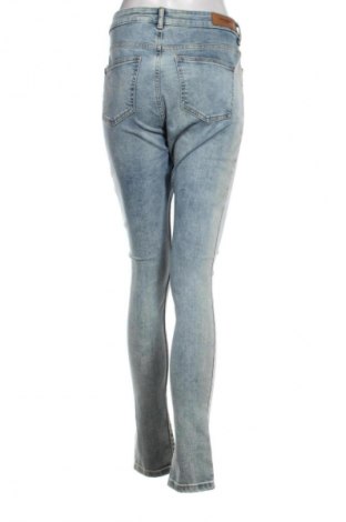 Дамски дънки Vero Moda, Размер L, Цвят Син, Цена 77,00 лв.