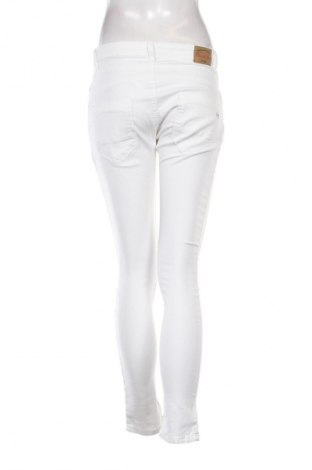 Γυναικείο Τζίν Vintage, Μέγεθος M, Χρώμα Λευκό, Τιμή 11,99 €
