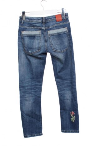 Blugi de femei Zara, Mărime S, Culoare Albastru, Preț 87,99 Lei