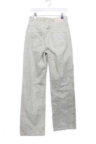 Дамски дънки Zara, Размер XS, Цвят Зелен, Цена 18,99 лв.