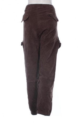 Дамски джинси Indicode, Размер 3XL, Цвят Кафяв, Цена 12,99 лв.