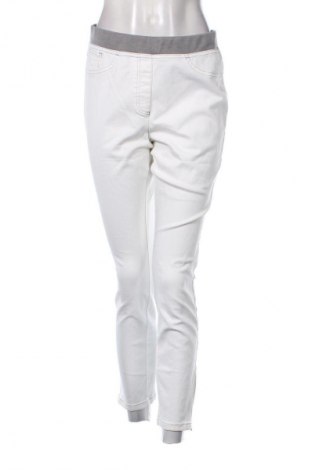 Дамски джинси Pfeffinger, Размер M, Цвят Бял, Цена 19,99 лв.