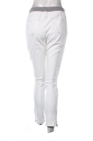 Дамски джинси Pfeffinger, Размер M, Цвят Бял, Цена 19,99 лв.