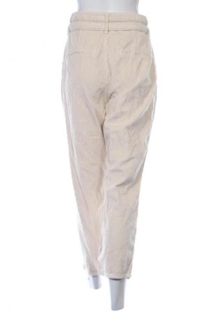 Γυναικείο κοτλέ παντελόνι River Island, Μέγεθος M, Χρώμα  Μπέζ, Τιμή 13,99 €