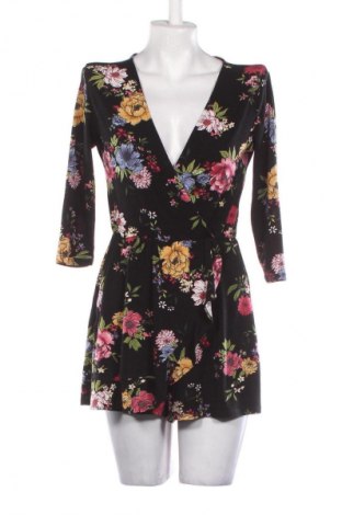 Női rövid overál Bershka, Méret M, Szín Sokszínű, Ár 7 219 Ft