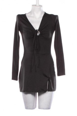 Salopetă scurtă de damă Fb Sister, Mărime S, Culoare Negru, Preț 58,99 Lei