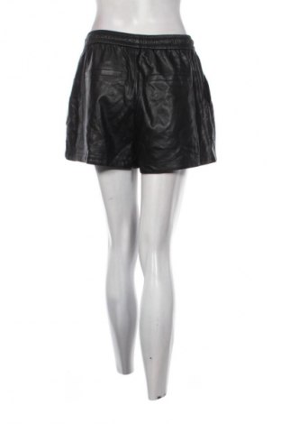 Pantaloni scurți de femei Amisu, Mărime L, Culoare Negru, Preț 43,99 Lei