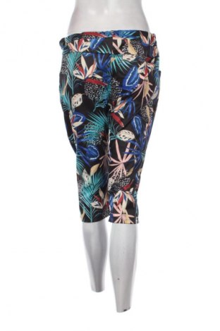 Γυναικείο κοντό παντελόνι BW, Μέγεθος L, Χρώμα Πολύχρωμο, Τιμή 9,99 €