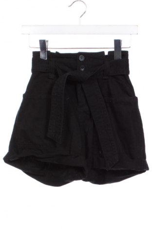 Női rövidnadrág Bershka, Méret XXS, Szín Fekete, Ár 3 800 Ft