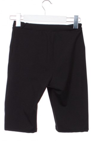 Dámské kraťasy  Bershka, Velikost XXS, Barva Černá, Cena  241,00 Kč