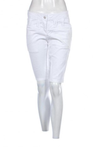 Dámské kraťasy  Blind Date, Velikost L, Barva Bílá, Cena  247,00 Kč