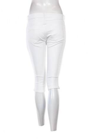Γυναικείο κοντό παντελόνι Blue Motion, Μέγεθος S, Χρώμα Λευκό, Τιμή 9,72 €