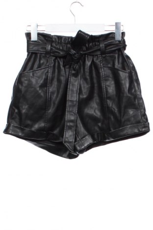 Дамски къс панталон Cache Cache, Размер S, Цвят Черен, Цена 11,99 лв.