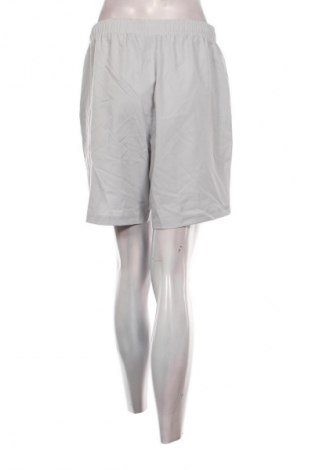 Dámské kraťasy  Closure, Velikost M, Barva Šedá, Cena  699,00 Kč