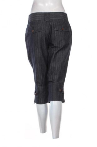 Дамски къс панталон Esprit, Размер XL, Цвят Многоцветен, Цена 33,82 лв.