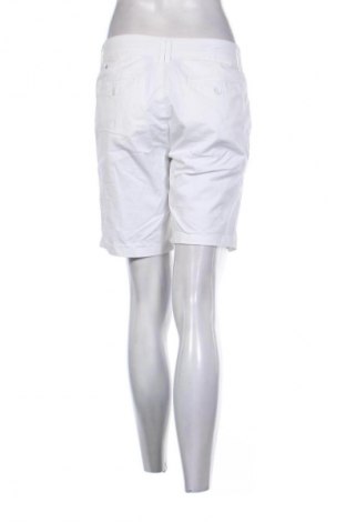 Damen Shorts Essentiel, Größe L, Farbe Weiß, Preis € 23,99