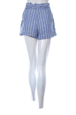 Γυναικείο κοντό παντελόνι H&M, Μέγεθος M, Χρώμα Πολύχρωμο, Τιμή 9,72 €