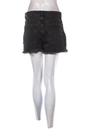 Női rövidnadrág H&M Divided, Méret L, Szín Fekete, Ár 3 808 Ft