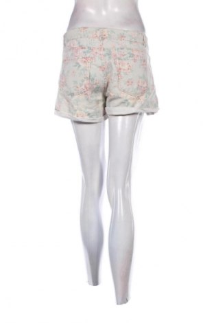 Dámske kraťasy  H&M L.O.G.G., Veľkosť L, Farba Viacfarebná, Cena  9,72 €
