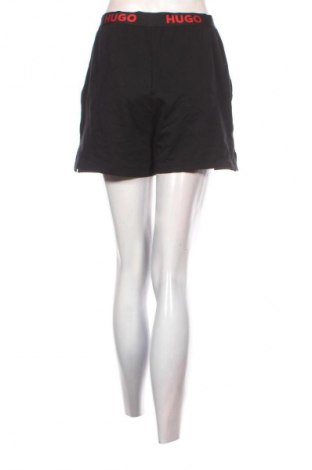 Дамски къс панталон Hugo Boss, Размер M, Цвят Черен, Цена 144,99 лв.