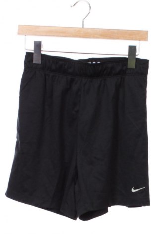 Дамски къс панталон Nike, Размер S, Цвят Черен, Цена 77,99 лв.