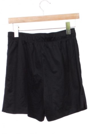 Дамски къс панталон Nike, Размер S, Цвят Черен, Цена 77,99 лв.