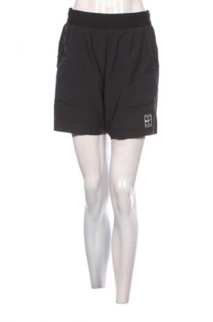 Damen Shorts Nike, Größe S, Farbe Grau, Preis 37,99 €