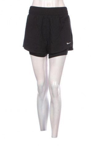 Női rövidnadrág Nike, Méret S, Szín Fekete, Ár 19 749 Ft