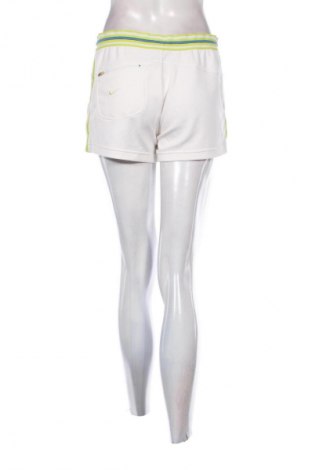 Dámske kraťasy  Nike, Veľkosť M, Farba Biela, Cena  17,00 €