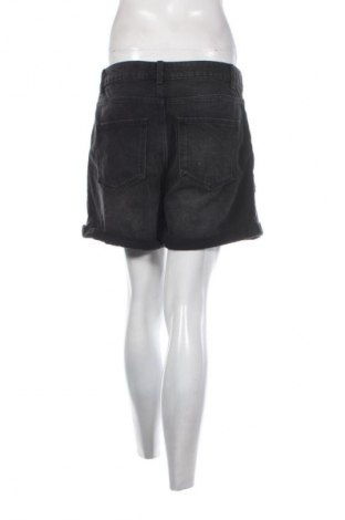 Női rövidnadrág Noisy May, Méret L, Szín Fekete, Ár 19 749 Ft