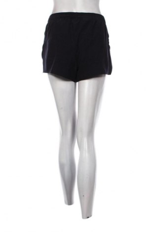 Дамски къс панталон Peak Performance, Размер L, Цвят Черен, Цена 162,99 лв.
