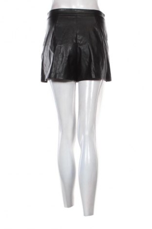 Dámské kraťasy  Pinko, Velikost XS, Barva Černá, Cena  1 312,00 Kč