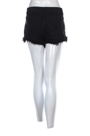 Damen Shorts Reserved, Größe M, Farbe Schwarz, Preis 9,74 €