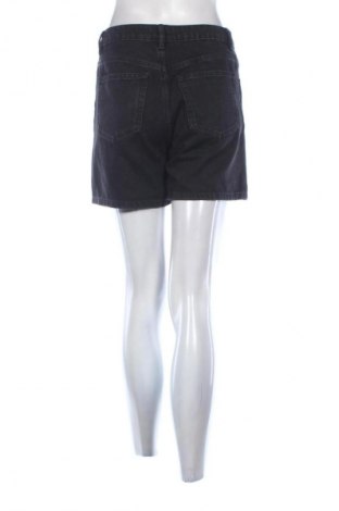 Дамски къс панталон Sinsay, Размер S, Цвят Черен, Цена 17,99 лв.