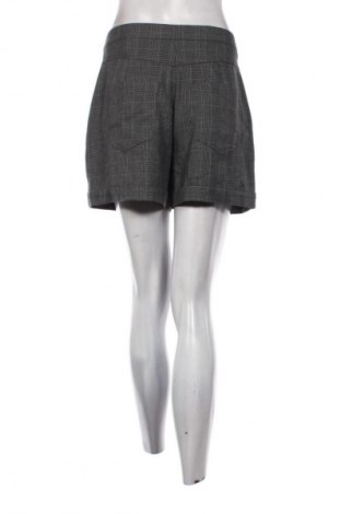 Damen Shorts Tally Weijl, Größe M, Farbe Mehrfarbig, Preis 9,99 €