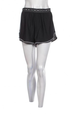 Damen Shorts Under Armour, Größe XXL, Farbe Schwarz, Preis 39,00 €