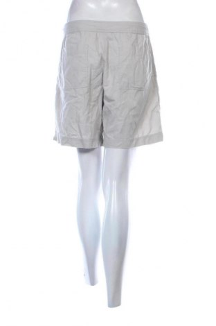Dámské kraťasy  Wallis, Velikost XL, Barva Šedá, Cena  429,00 Kč