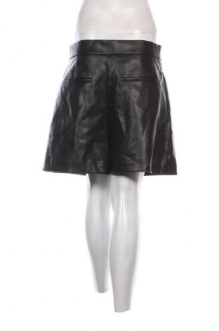 Női rövidnadrág Zara, Méret XL, Szín Fekete, Ár 6 459 Ft