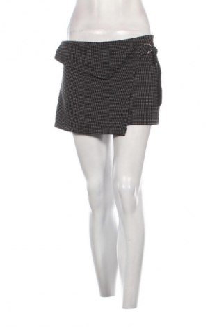 Γυναικείο κοντό παντελόνι Zara, Μέγεθος S, Χρώμα Πολύχρωμο, Τιμή 11,99 €