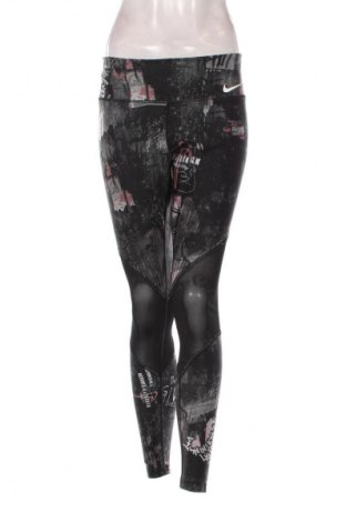 Дамски клин Nike, Размер L, Цвят Многоцветен, Цена 36,99 лв.