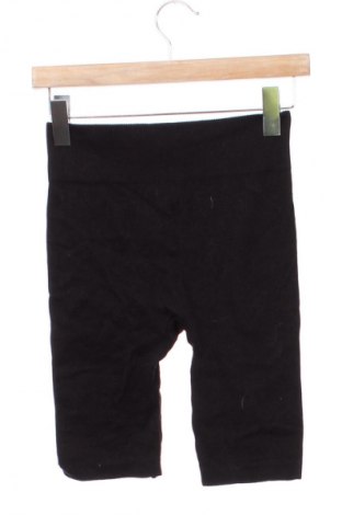 Дамски клин ONLY, Размер M, Цвят Черен, Цена 46,99 лв.