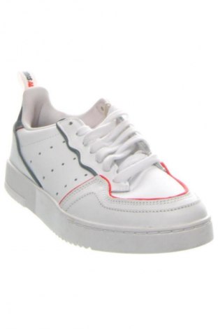 Női cipők Adidas, Méret 40, Szín Fehér, Ár 20 879 Ft