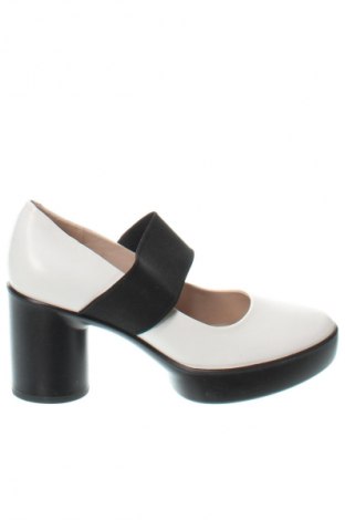 Női cipők ECCO, Méret 37, Szín Fehér, Ár 36 719 Ft