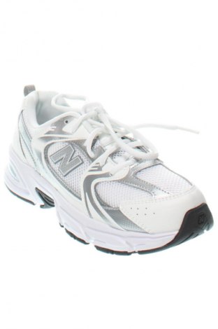 Încălțăminte de damă New Balance, Mărime 37, Culoare Multicolor, Preț 644,99 Lei