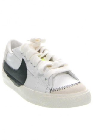 Încălțăminte de damă Nike, Mărime 36, Culoare Multicolor, Preț 644,99 Lei