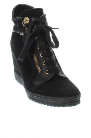 Dámske topánky  Unbranded, Veľkosť 35, Farba Čierna, Cena  24,95 €