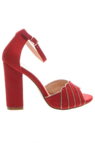 Női cipők Unbranded, Méret 37, Szín Piros, Ár 10 200 Ft