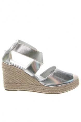 Damenschuhe Unbranded, Größe 39, Farbe Silber, Preis € 26,09