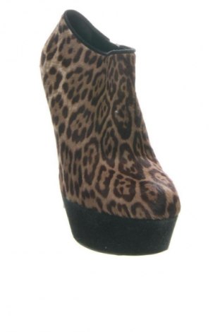 Obuwie damskie Yves Saint Laurent, Rozmiar 38, Kolor Kolorowy, Cena 770,48 zł